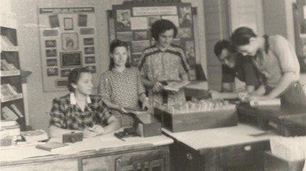 Žvilgsnis į bibliotekos praeitį ir dabartį