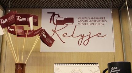 Bibliotekos 70-mečiui skirta paroda KELYJE
