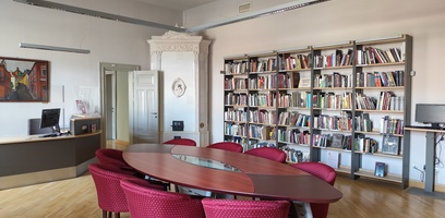 Kokių knygų bibliotekoje labiausiai ieškote lapkričio mėnesį?